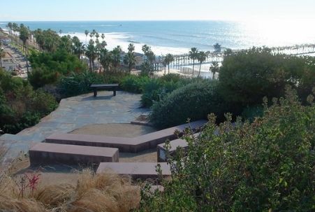 Casa Romantica Story Circle with San Clemente Pier